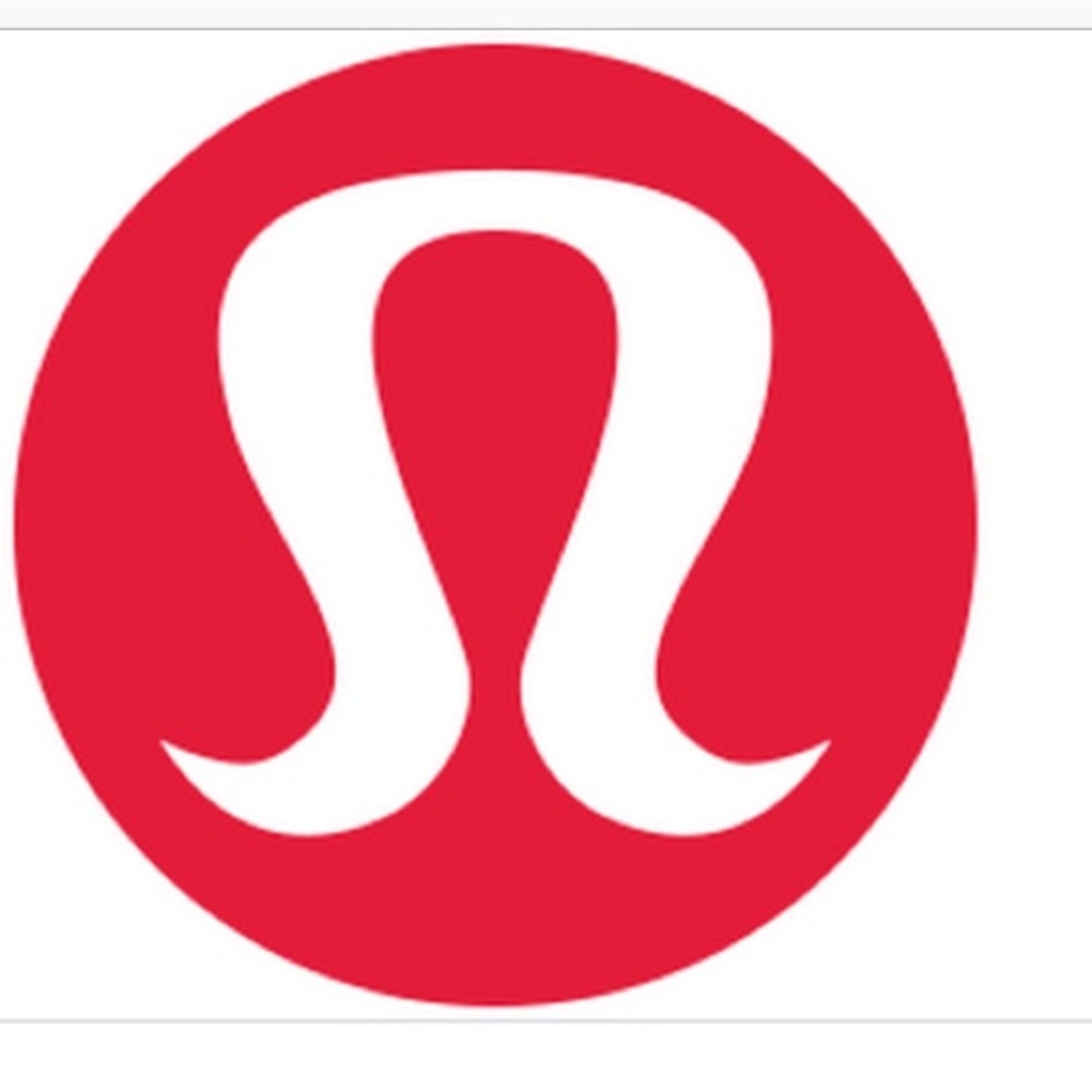 ISO lulu size 2! Reasonable/cheap prices!